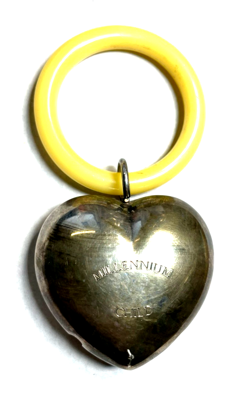 Vintage Babyrassel Kinderrassel + Beissring Herz Millennium Child 800 Silber1