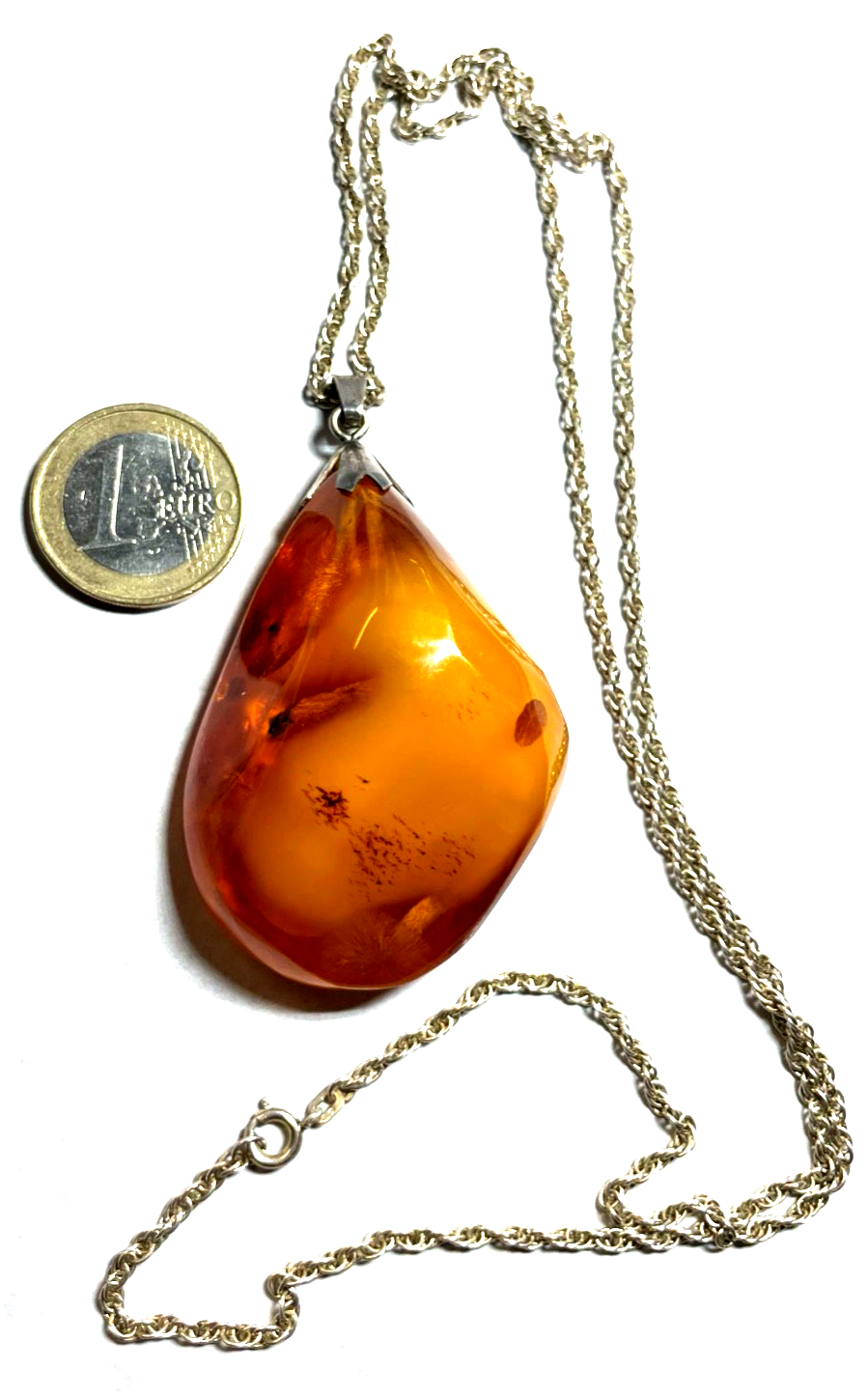 Mächtiger vintage Natur Bernstein Nugget poliert Anhänger Echtsilber Kordelkette0