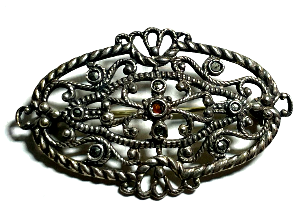 Antik sehr elegante Durchbruch Dekor Brosche Silber Granat +  Markasit 20erJ4