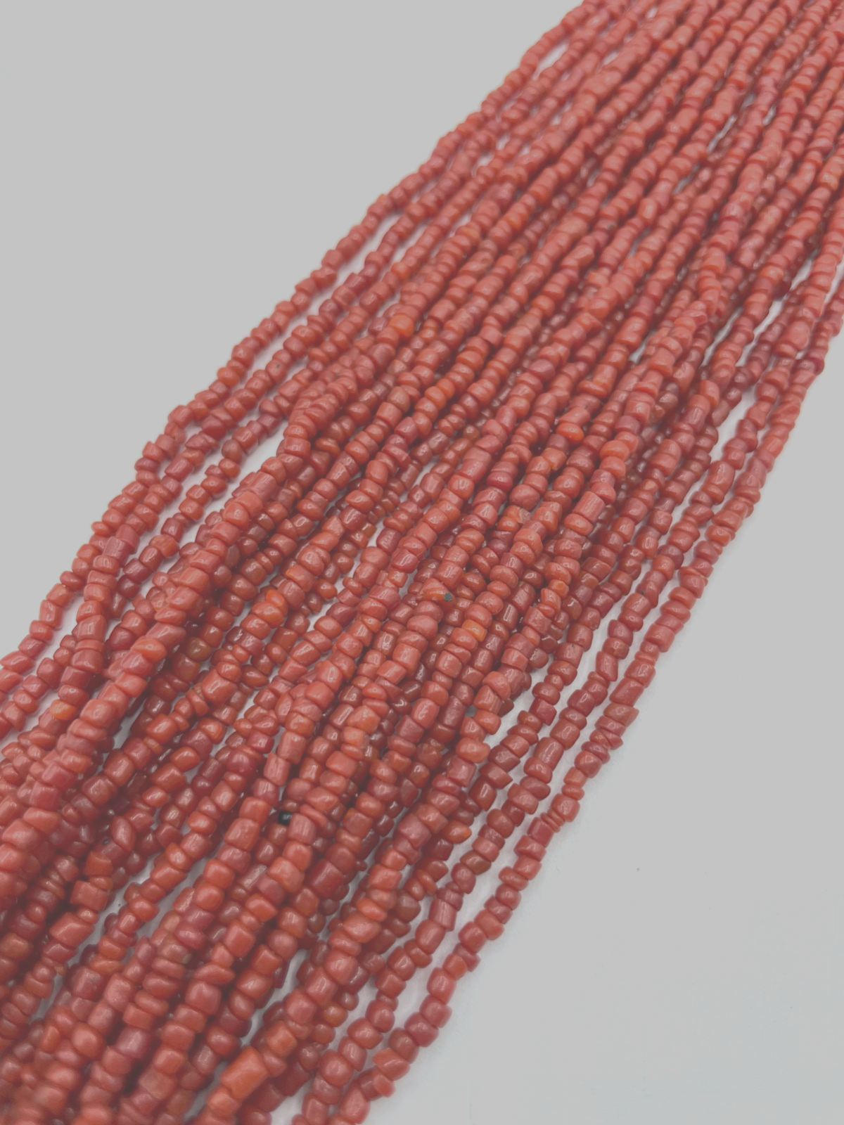 Stattlich vintage Ethno Korallen Perlen Kette 14 Strang L 70cm B 43mm Handarbeit3