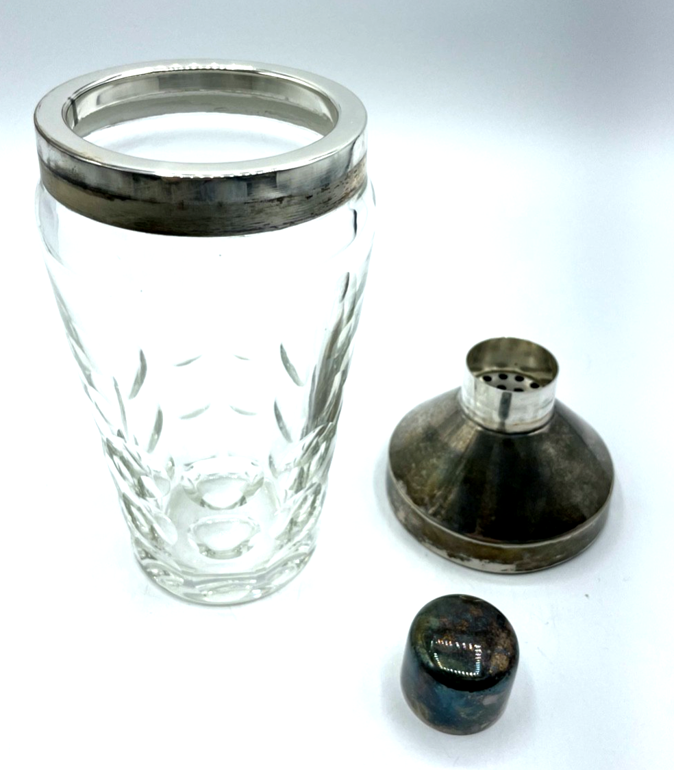 Vintage Cocktail Shaker Kristallglas versilberte Montur Rand Deckel Topzustand2