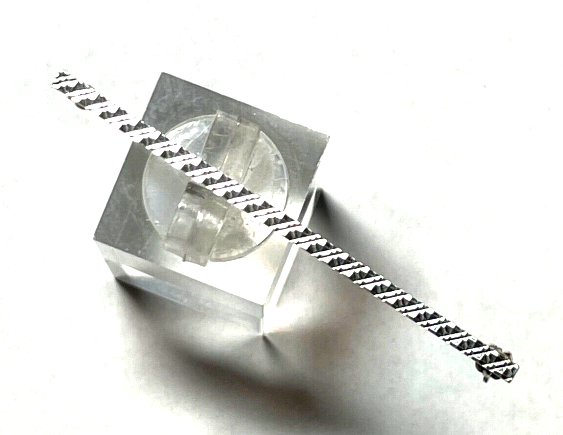 K&L 835 Silber Stabbrosche Handarbeit Anstecknadel sehr edel rhodiniert L 56 mm0