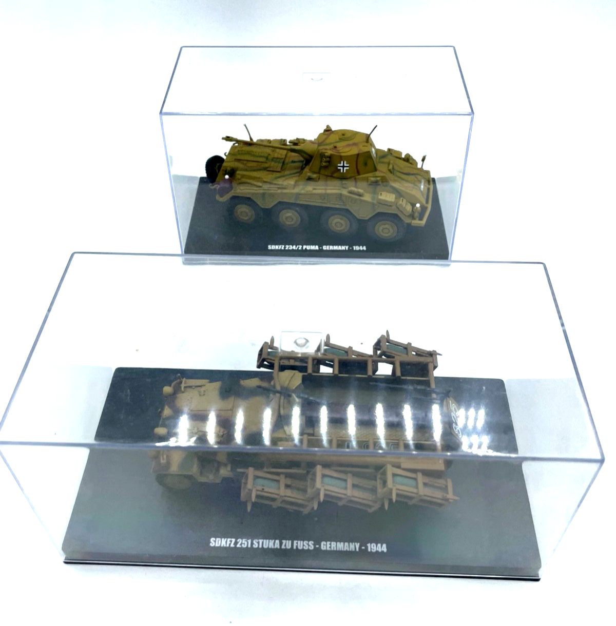 Dachbodenfund 2 x WK II Modell Fahrzeuge Militär Panzer Puma + Stuka zu Fuss0