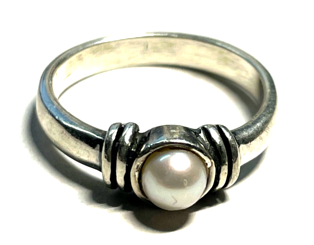 Gepflegter Pandora 925 Sterling Silber Ring mit weißer Zuchtperle 17,5 mm RG 553