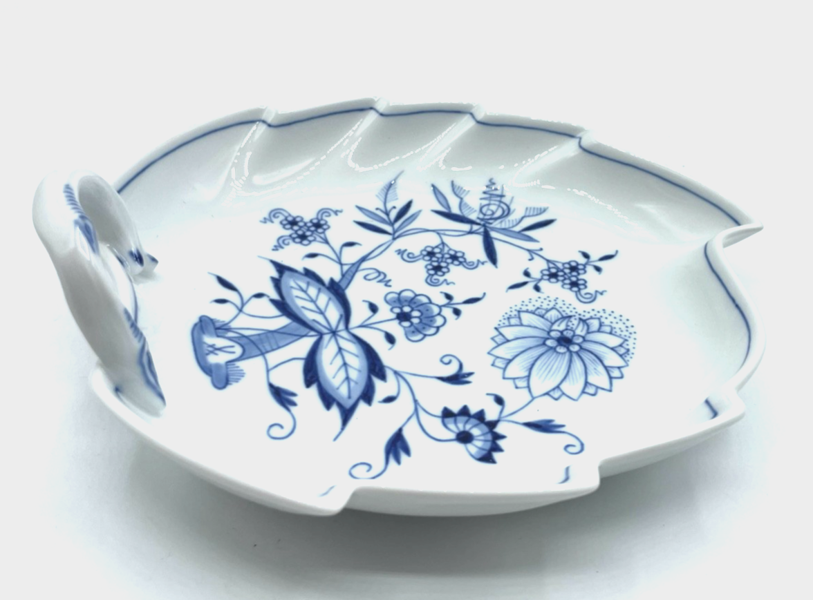 Vintage Meissen Porzellan Konfektschale Blatt im Zwiebelmuster 1A Zustand1
