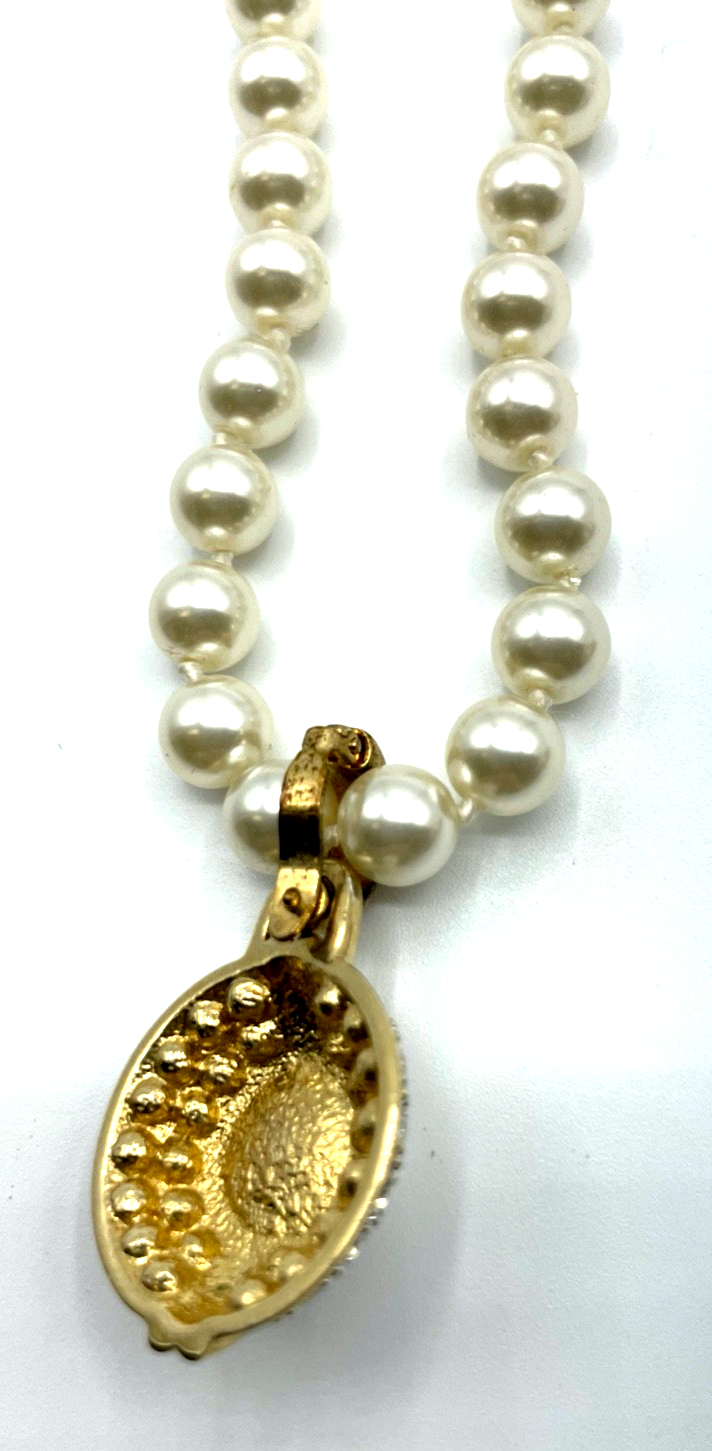Eleganter Modeschmuck Set Halskette + Clips faux Perlen + Swarovski Clip gepfl.5