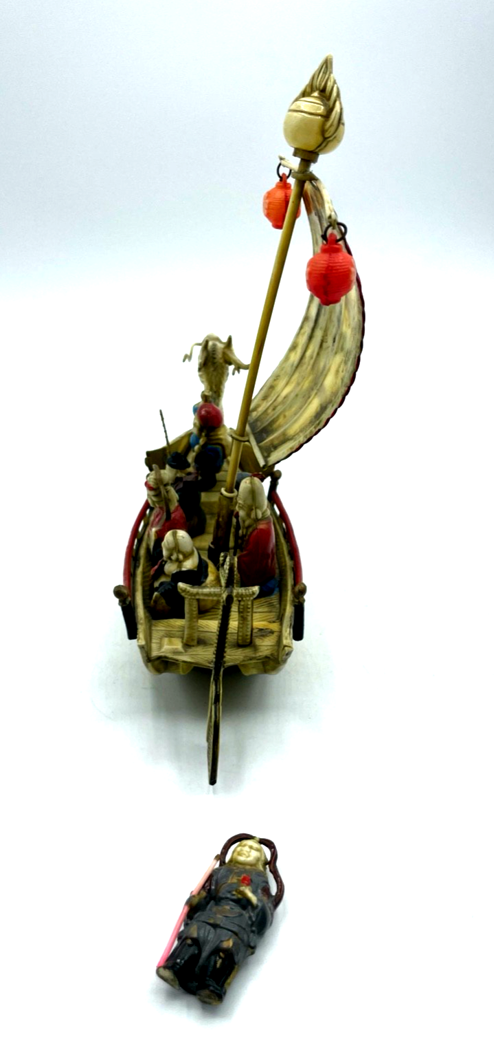 Antik celluloid Zelluloid Drachen Boot 7 glückliche Götter 30erJ Dachbodenfund3
