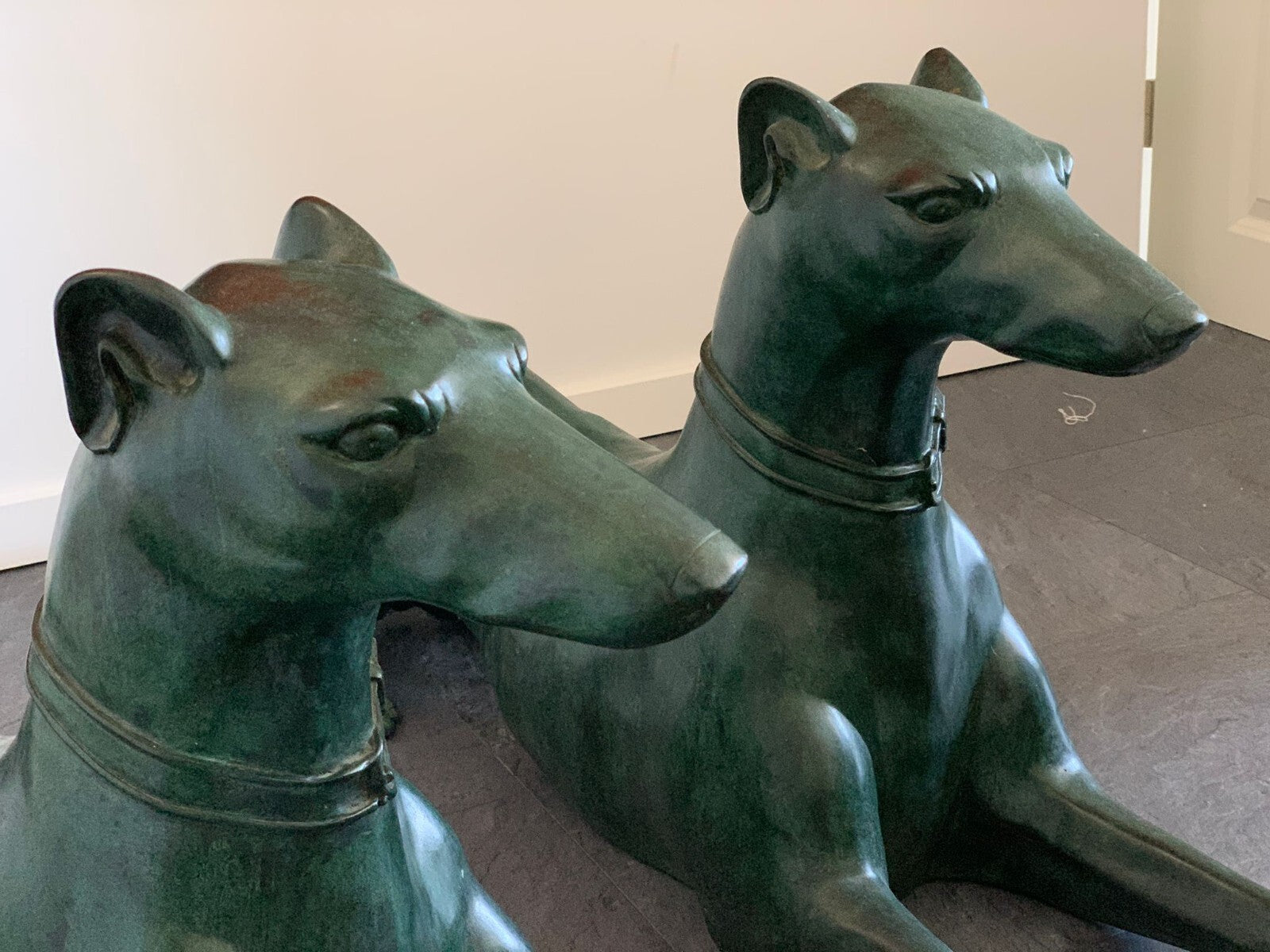 Windhund Paar Lebensgroß - Bronze patiniert - signiert - Vintage6
