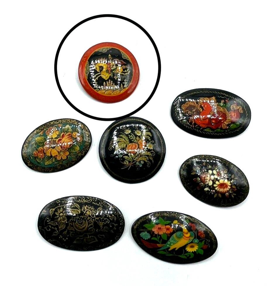 Konvolut Sammlung 7x alte Lack Brosche Handmalerei teils sign. Miniaturmalerei9
