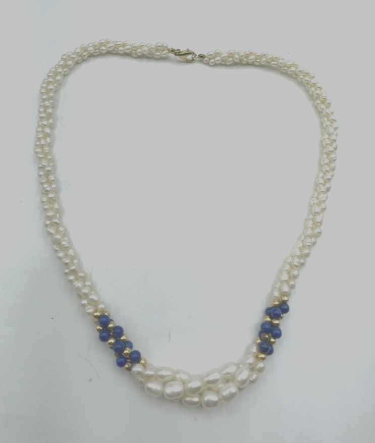 3 strängiges gedrehtes SWZ Perlen Lapis Collier elegant L 47 cm B 10 mm gepflegt3