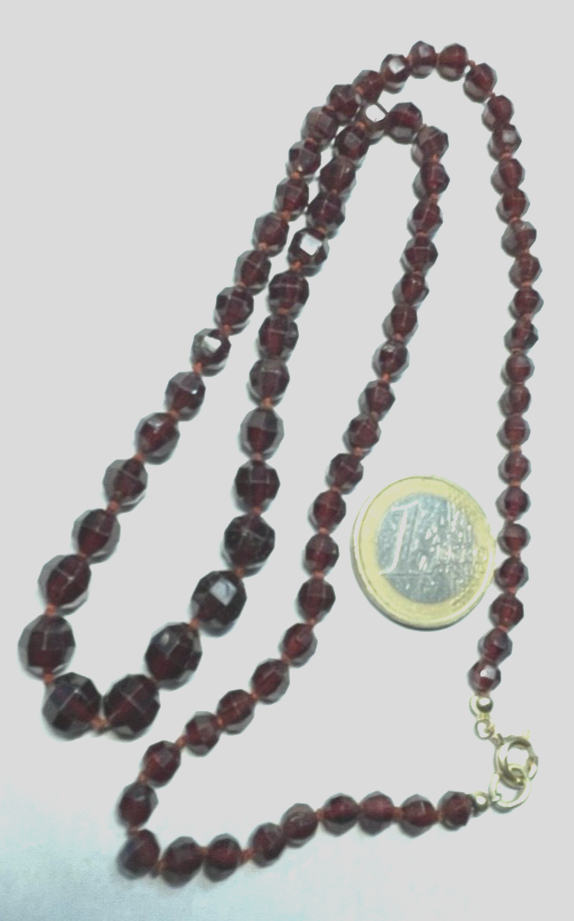 Attraktive alte + lange facettierte Granat Halskette L 57,5 cm Golddouble5