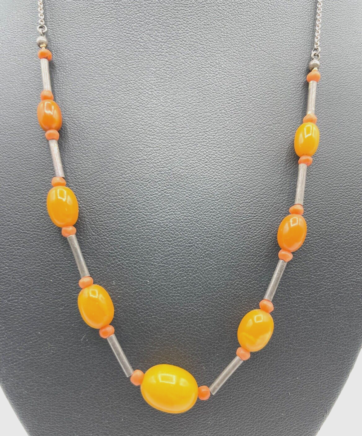 Antik 935 Silberkette Butterscotch Bernstein Oliven Koralle Mix Art Déco gepfl.1