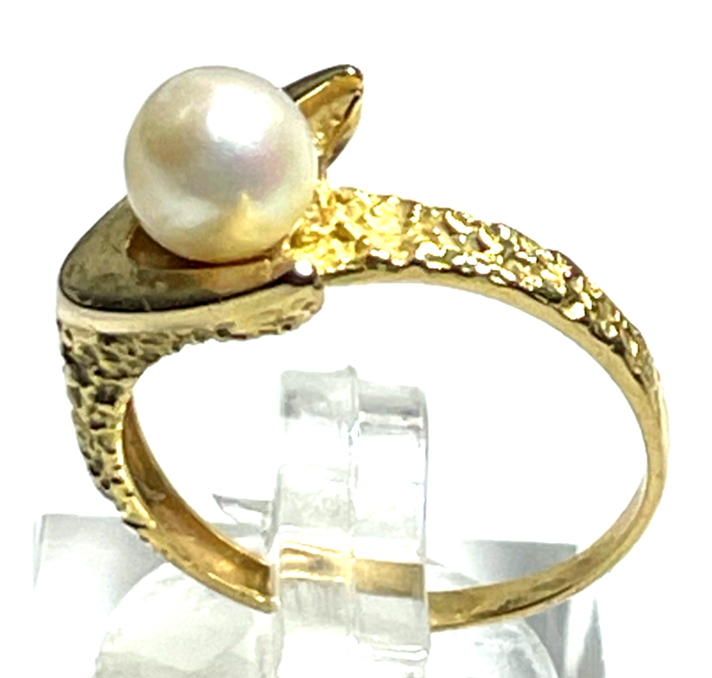 Solider 750 Gold 18 K Ring 17,5 mm RG 55 Akoya Perle elegantes Design Juwelier1