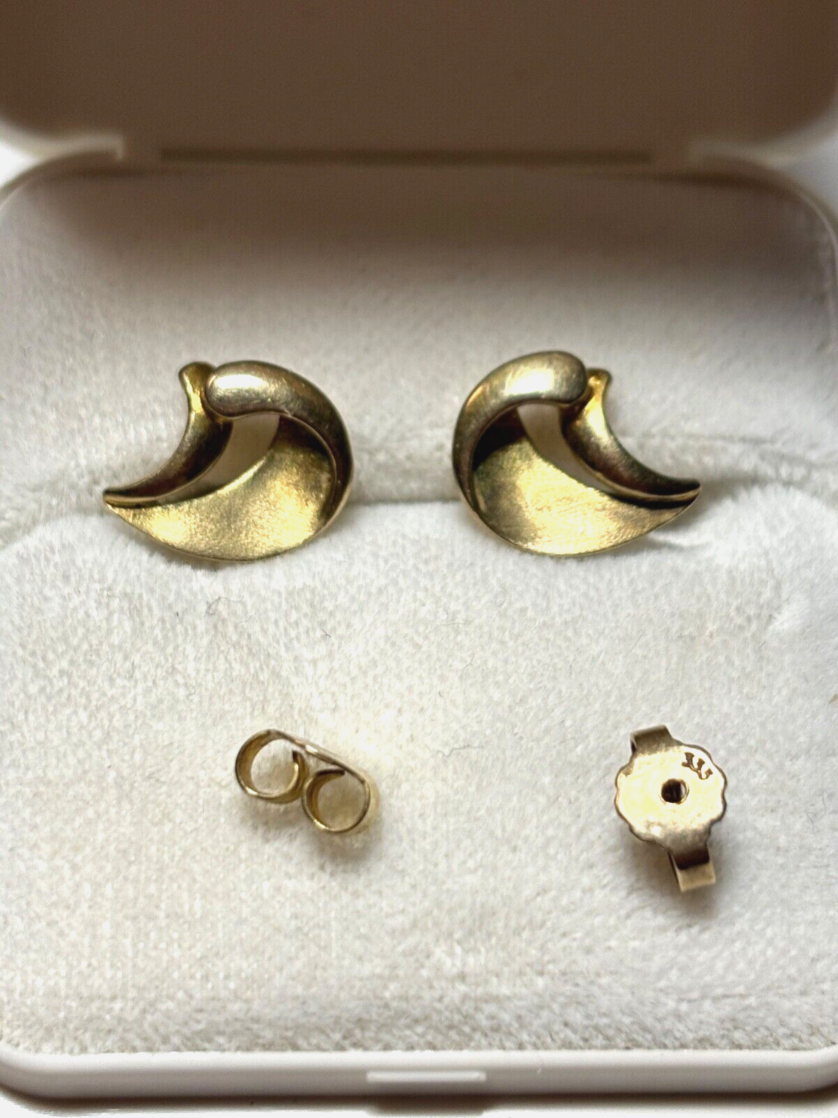 333 Gold 8 K Ohrstecker modern zeitlos sehr gepflegt Juwelier Qualität0