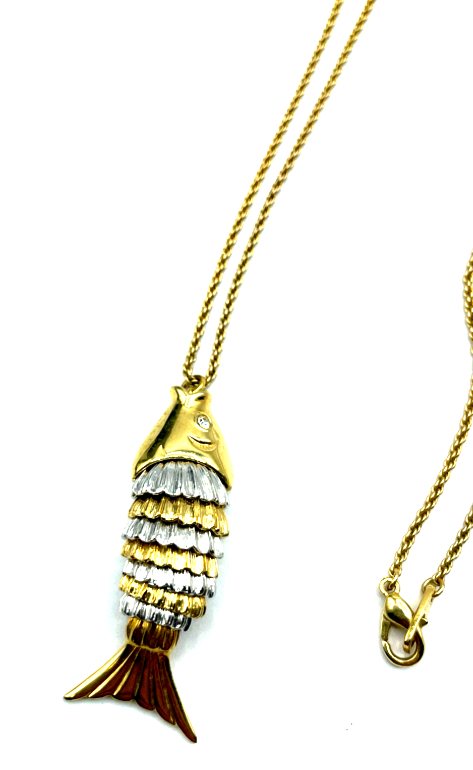 Vintage Modeschmuck großer beweglicher Fisch an langer Kordelkette top gepflegt5