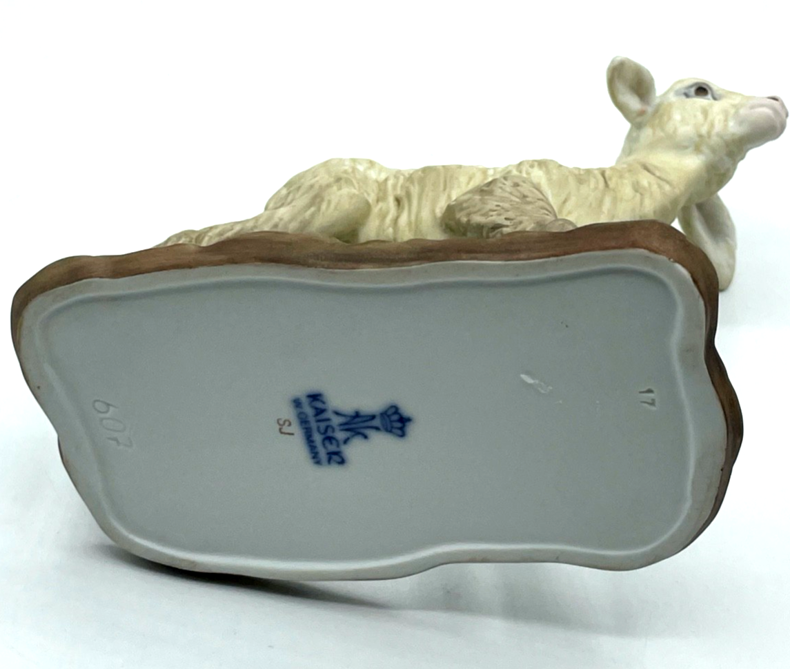 Kaiser Porzellan Figur Lamm Schäfchen signiert Gawantka handbemalt H 11,5 cm6