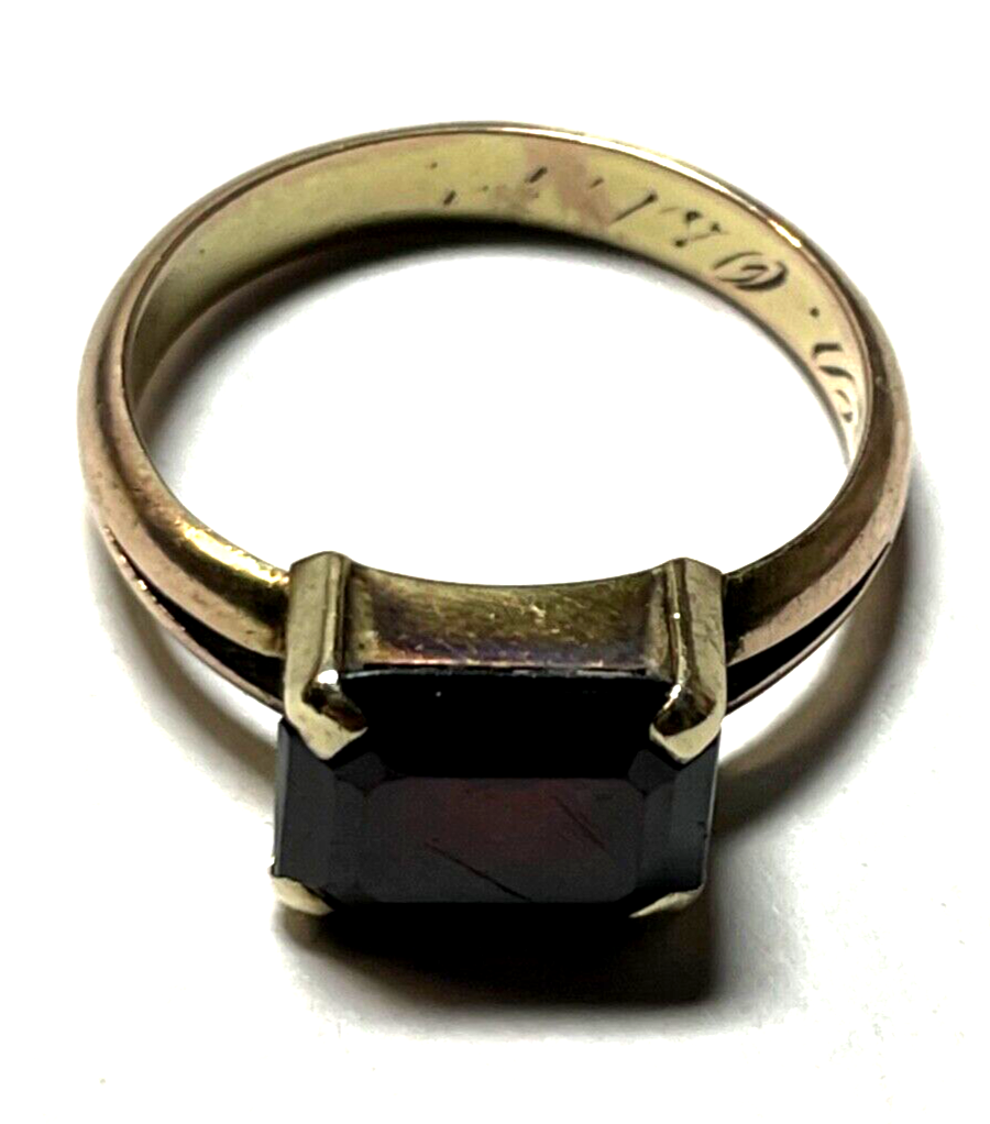 Antik 333 Gold 8 K Ring dunkel roter Granat Ø 20 mm RG 63 solide Qualität0
