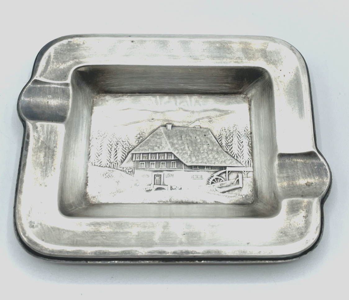 Aschenbecher Schwarzwaldhaus Schwarzwald Mühle Dekor versilbert L 12,5 B 10 cm1