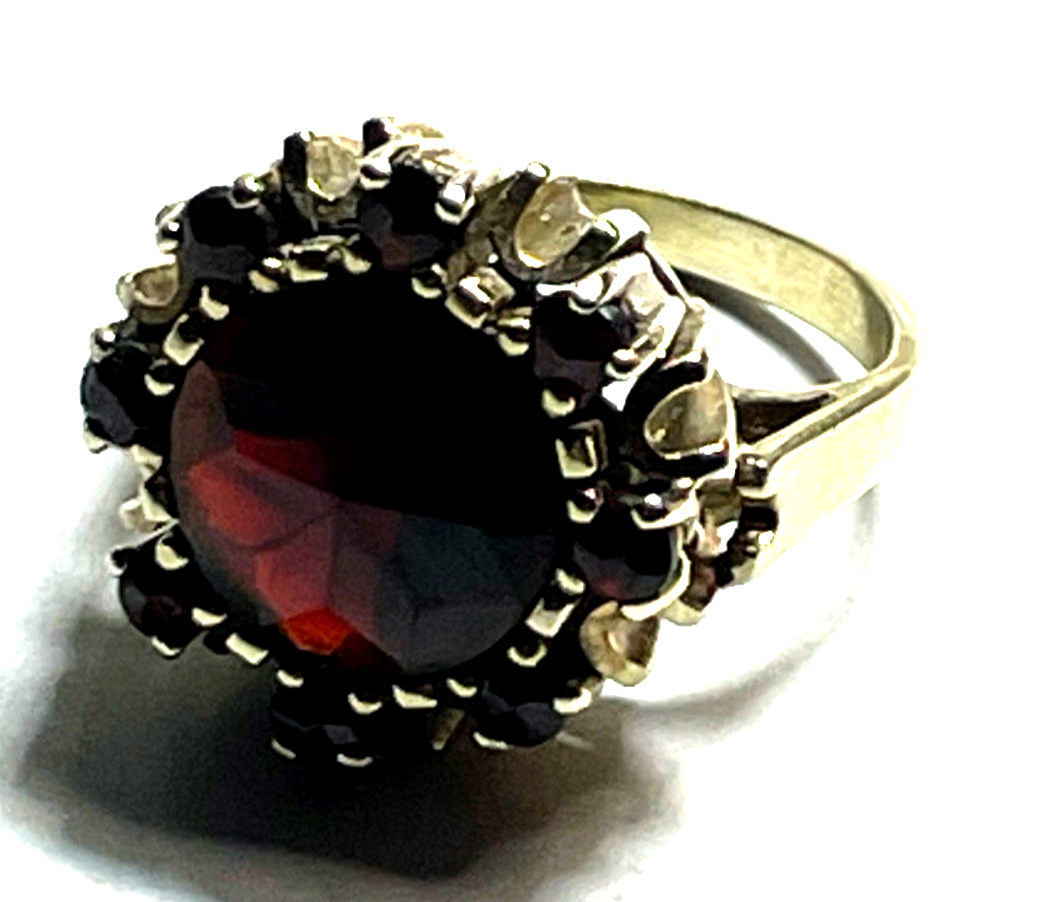 Edler 333 Gold 8 K Ring 9 x Granat Ø 17,2 mm RG 54 solide Handarbeit Juwelier10