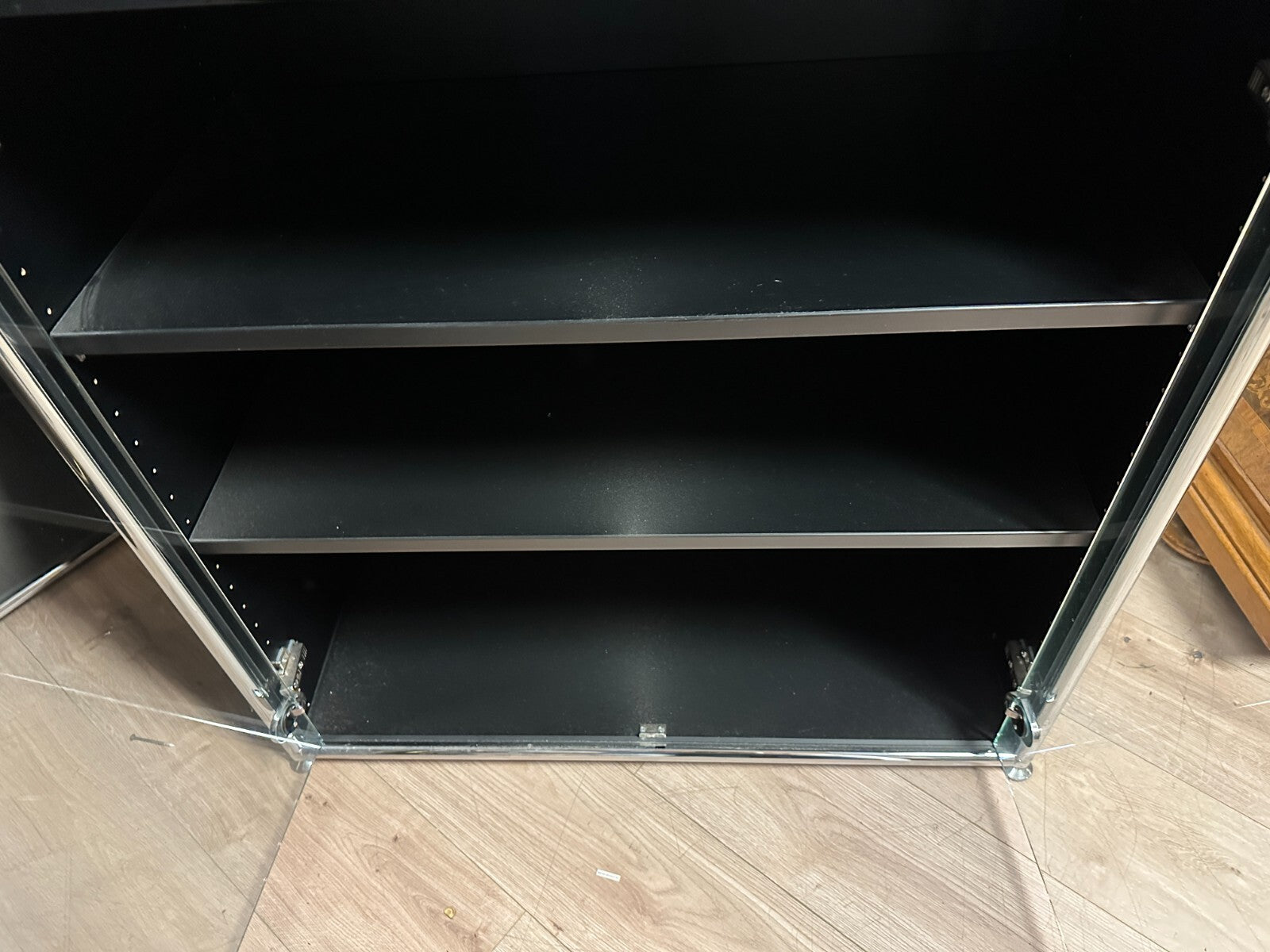BOSSE Modul Space Dauphin Office Interiors - Design Büro Möbel Highboard schwarz8