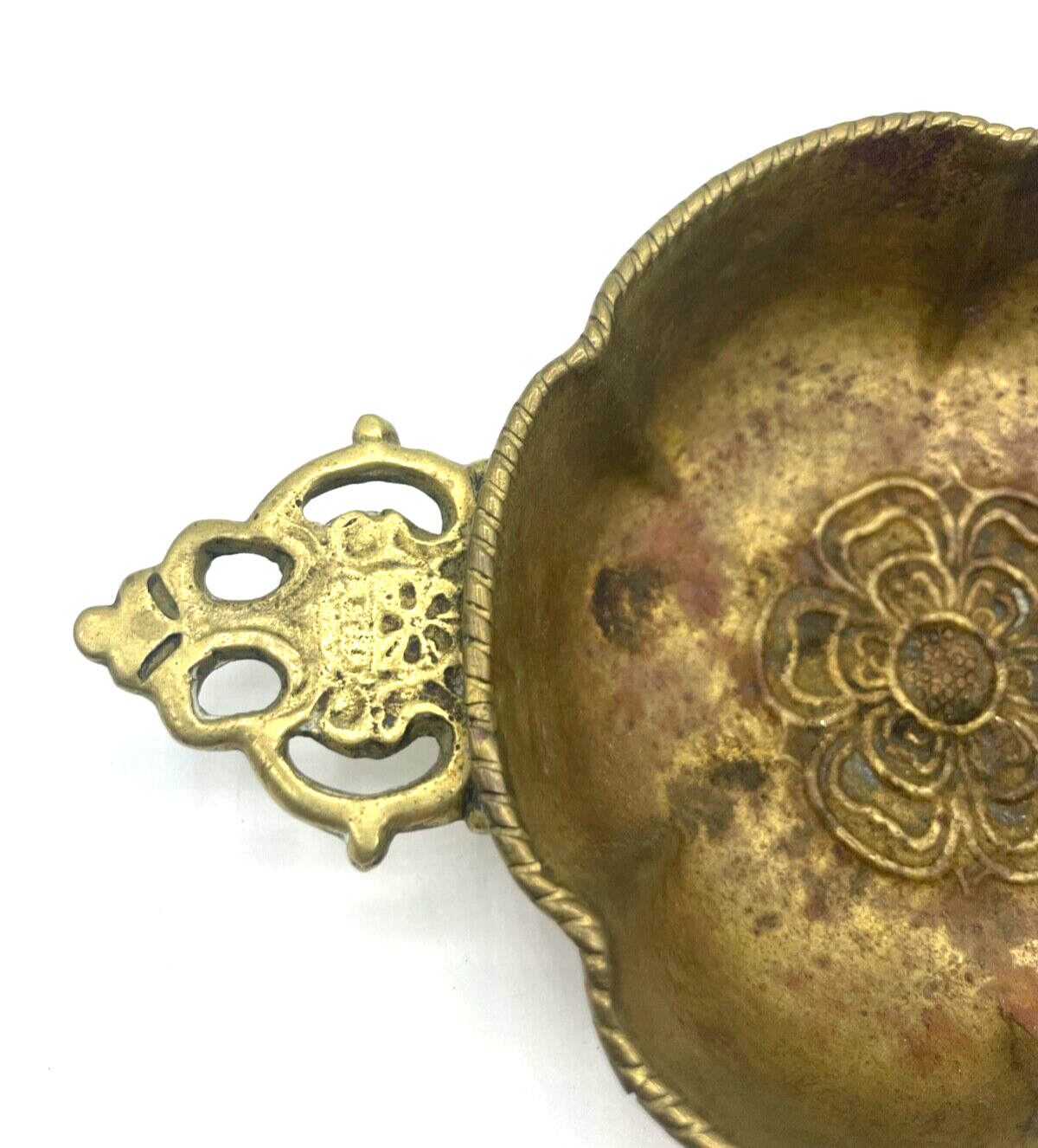 Antik handgefertigter Messing Porringer um 1820 Tudor Rose Dekor Napf Schale4
