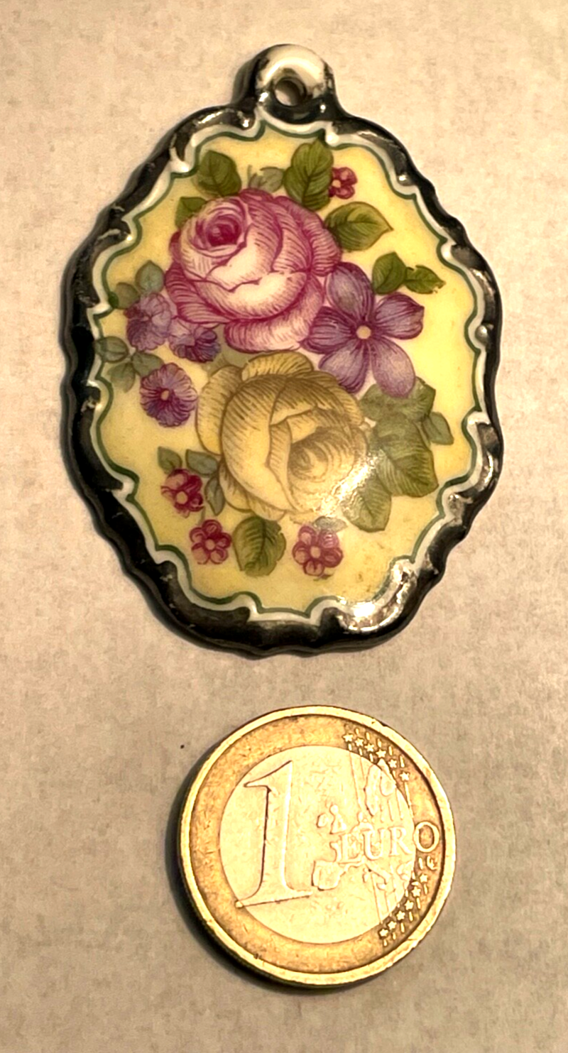 Antik Rosenthal Porzellan Anhänger Rosen Motiv Handmalerei 30er Jahre H 57 mm2