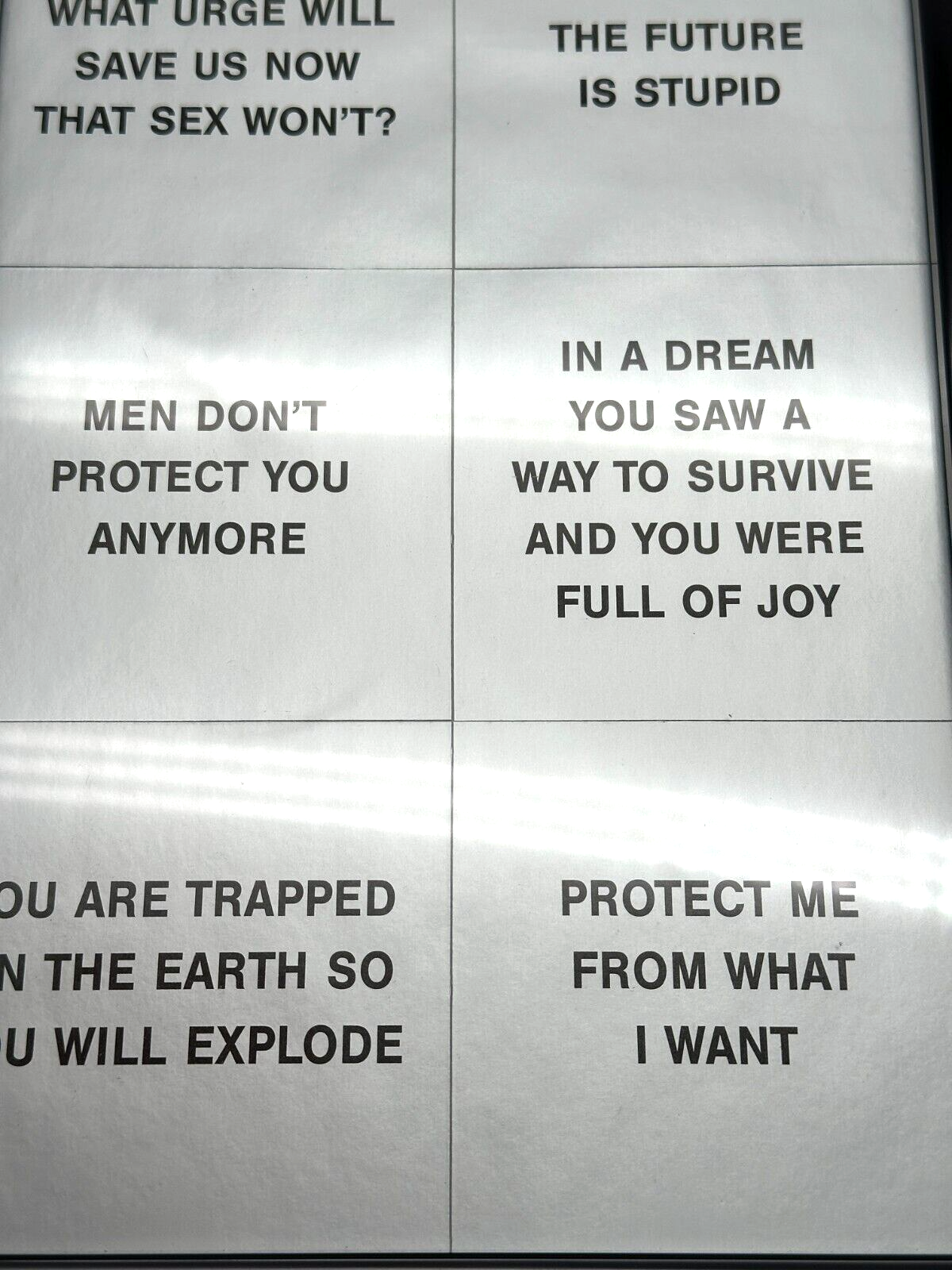 Jenny Holzer - Living Series - Druck auf Silberpapier - gerahmt - Kunstsammlung1