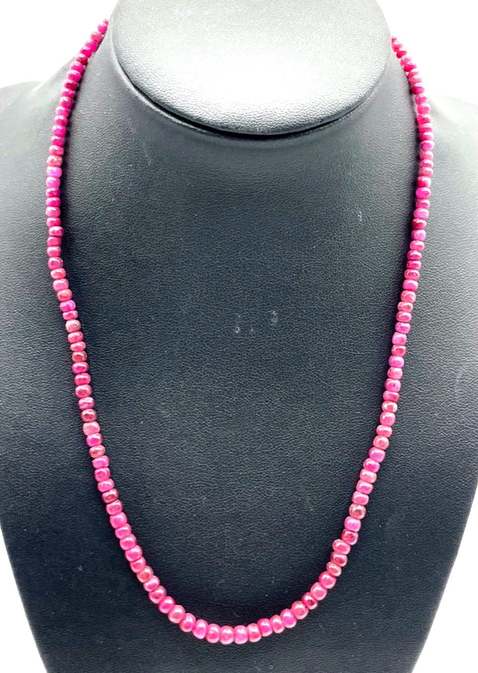 Rubin Kugel Kette Collier mit 585 Gold Karabiner L 45 cm Verlauf sehr gepflegt0