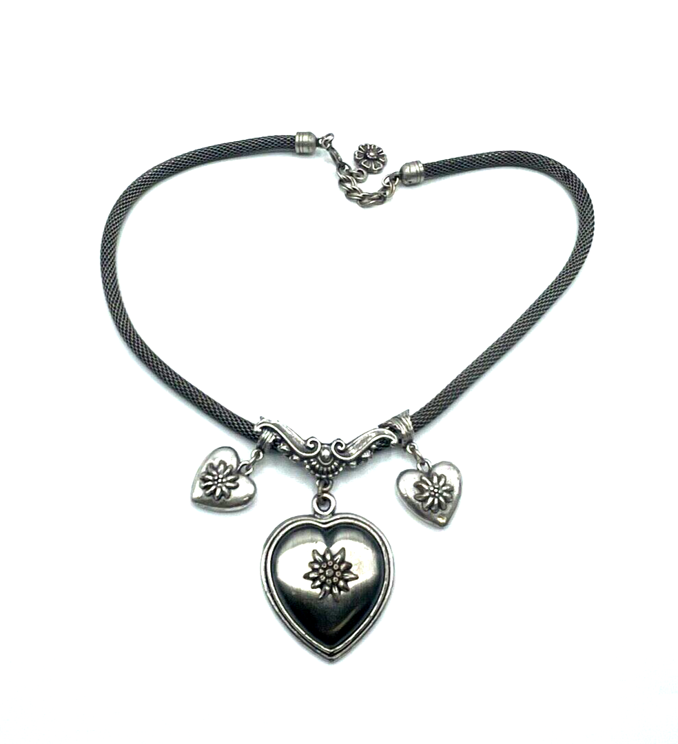 Vintage Halskette Herz versilberter Trachten Schmuck Landhaus im Antik Stil1