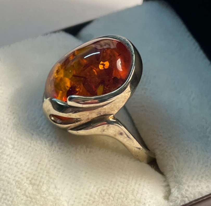 333 Gold 8 K Ring Bernstein Cabochon Ø 18 mm RG 57 gepflegt Juwelier Punze1