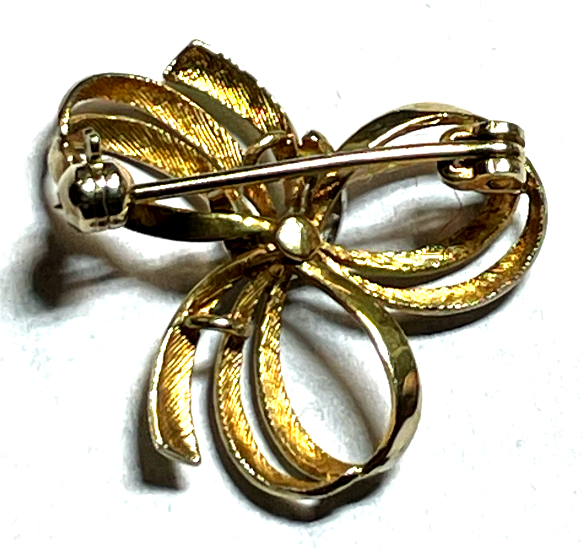 A*D Andreas Daub 333 Gold 8 K Brosche Anstecknadel klassisch Schleife + Brillant3