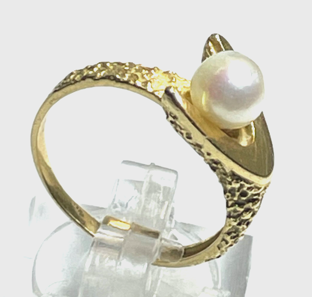 Solider 750 Gold 18 K Ring 17,5 mm RG 55 Akoya Perle elegantes Design Juwelier9