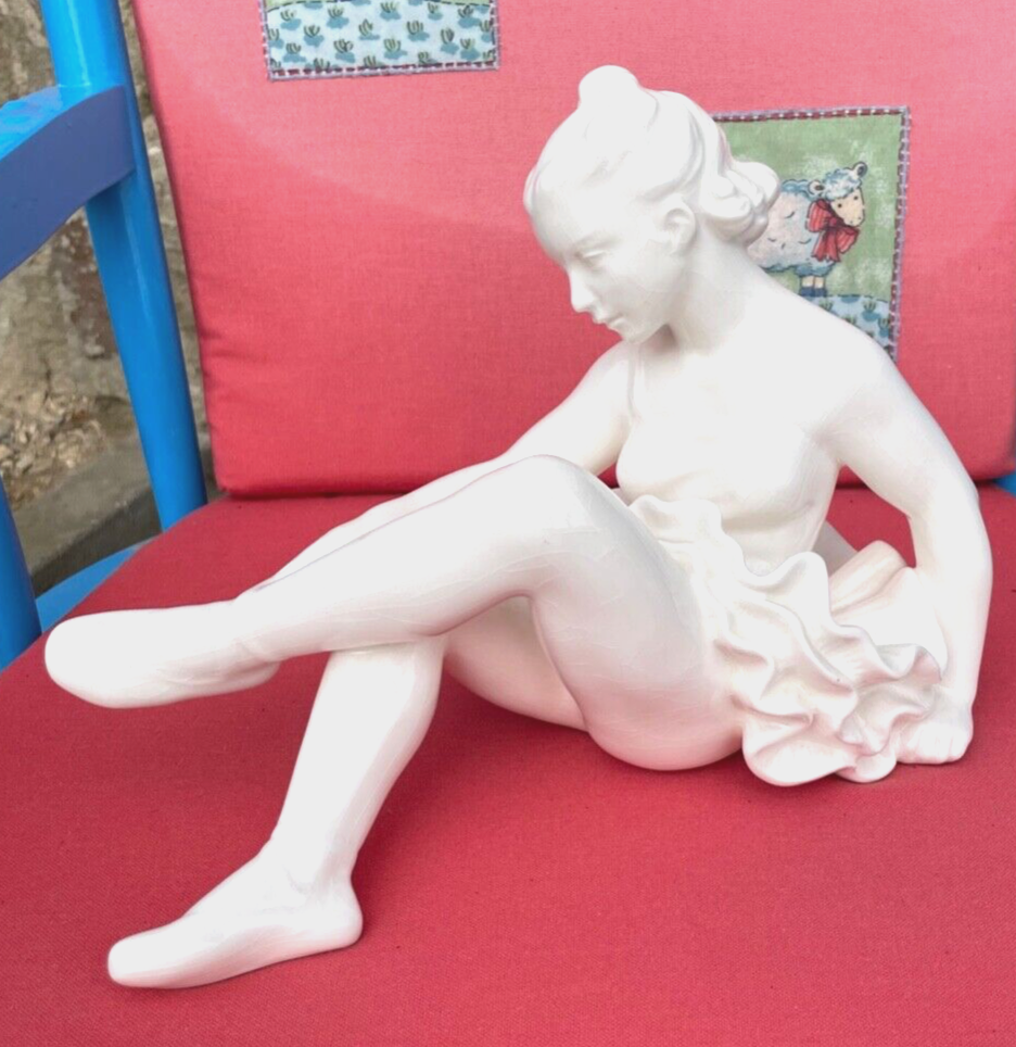 Dachbodenfund gr. alte Keramik Ballerina Figur Ballett Tänzerin anmutige Plastik3