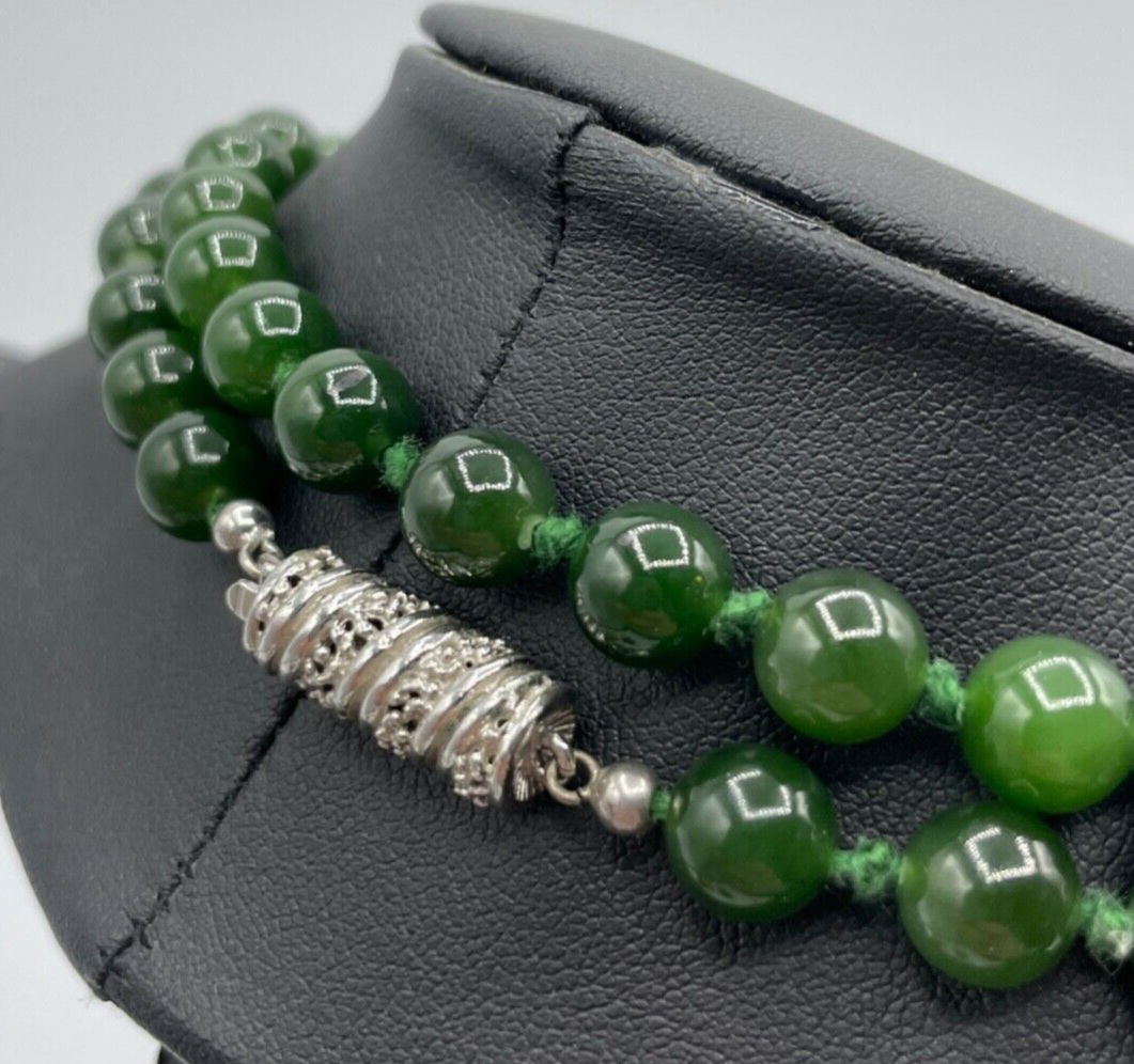 585 Gold 14 K Schließe Edelstein Jade Kette grün einzeln geknotet L 64 cm Ø 8 mm3