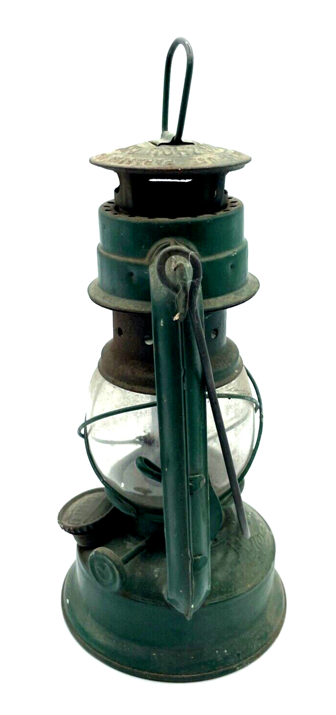Antik kl.  grüne Petroleum Paraffin Lampe seltene Größe Guang Zhou China H 22,57