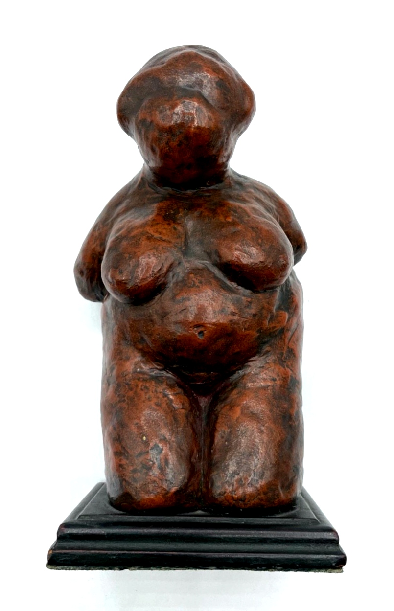 Terrakotta Skulptur Art wie Venus von Willendorf Holzsockel H 20,5 cm groß gepfl5
