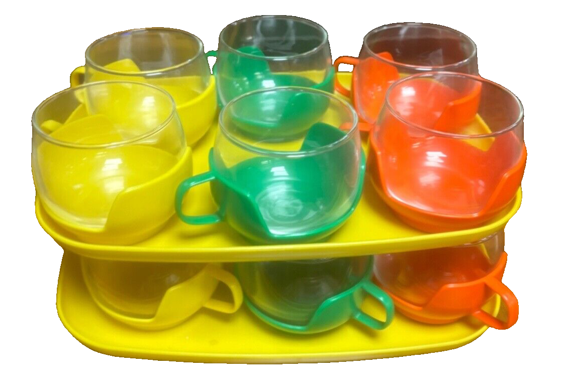 Orig. 70er Jahre 12 Teegläser + 2 Tablett bunter Kunststoff + Glas Topzustand7