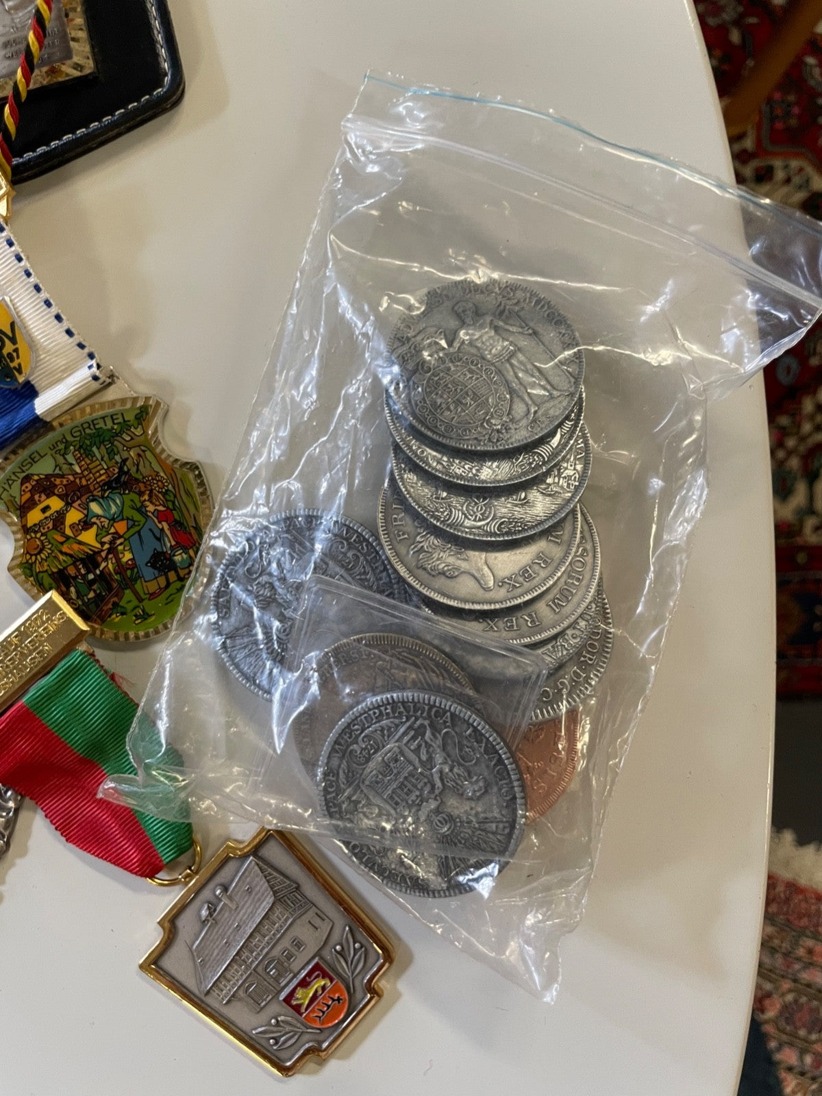 Komplett Sammlung alte Wanderabzeichen Wandermedaillen 10 KG gemischtes Konvolut9