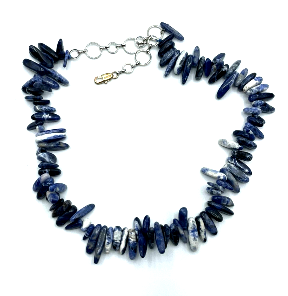 Attraktive Sodalith Stäbchen Halskette Collier 47-53 cm tragbar B 20 mm gepfl.3