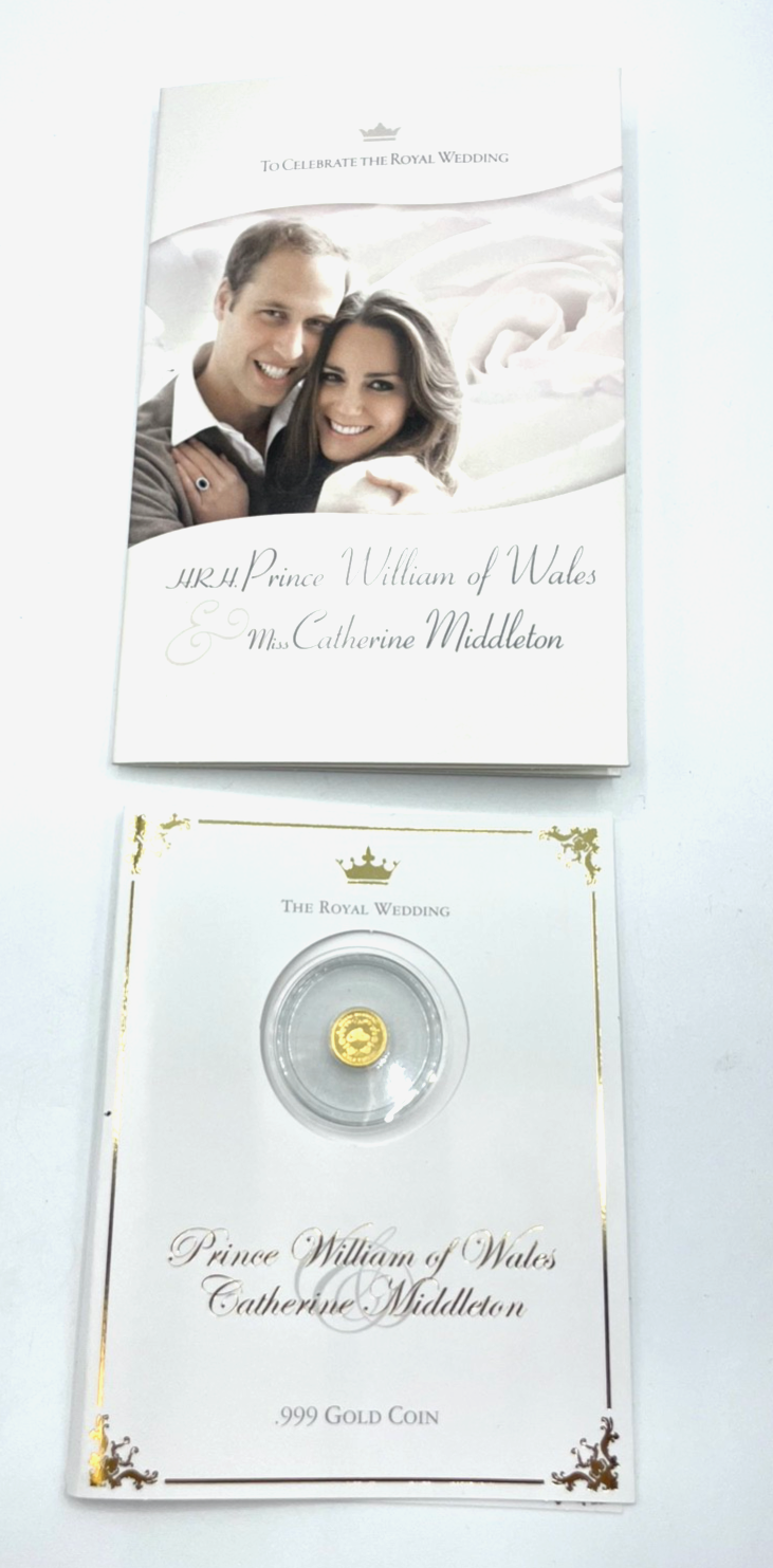2x 0,5 Gramm 999 Gold Sammler Münze Royal Wedding Kate + William 2011 im Blister1