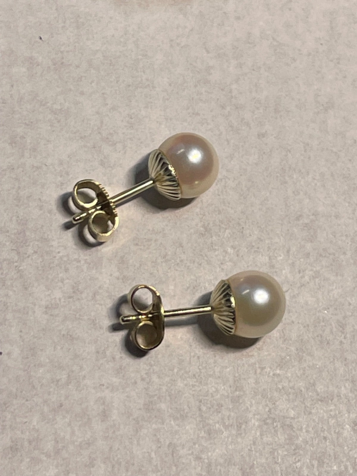 Paar 333 Gelbgold Ohrringe Akoya Perlen Ohrstecker Klassiker Ø 7 mm top gepflegt1
