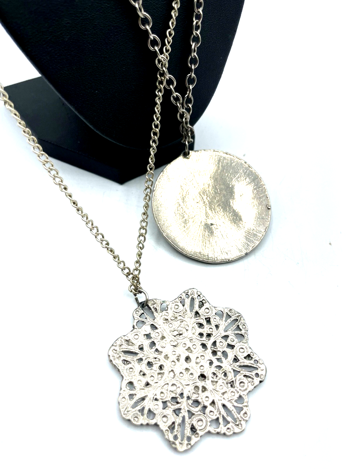 Vintage Modeschmuck 2 Ketten Ägypten Pharao + Nofretete Anhänger 70erJ gepfl.4