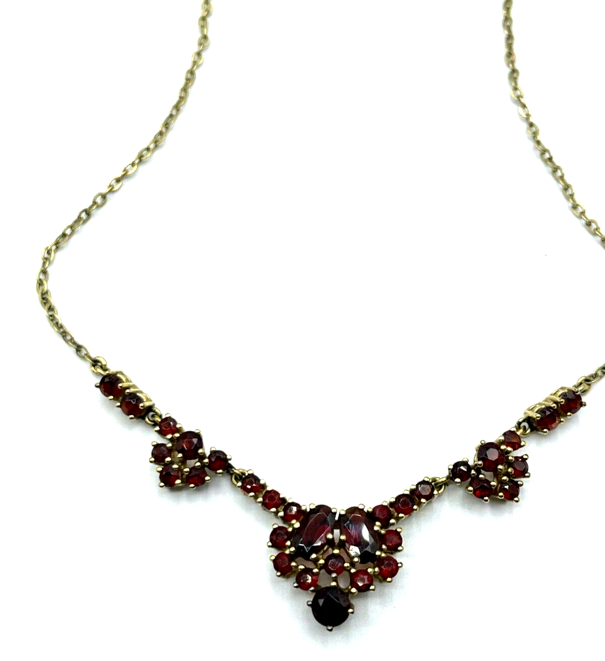 333 Gold 8 K Halskette Collier mit Granat Juwelier apart zeitlos Granatkette7