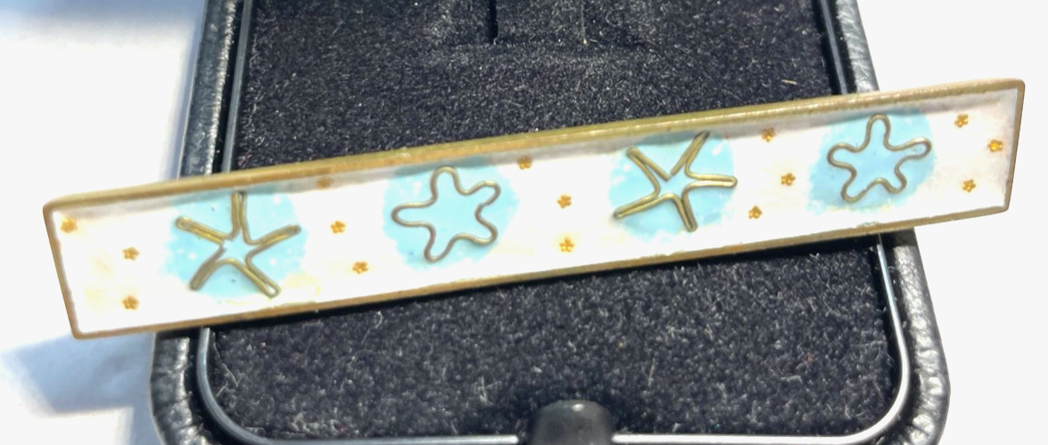 Vintage Perli Handarbeit Emaille Metall Brosche Anstecknadel sehr gepflegt1