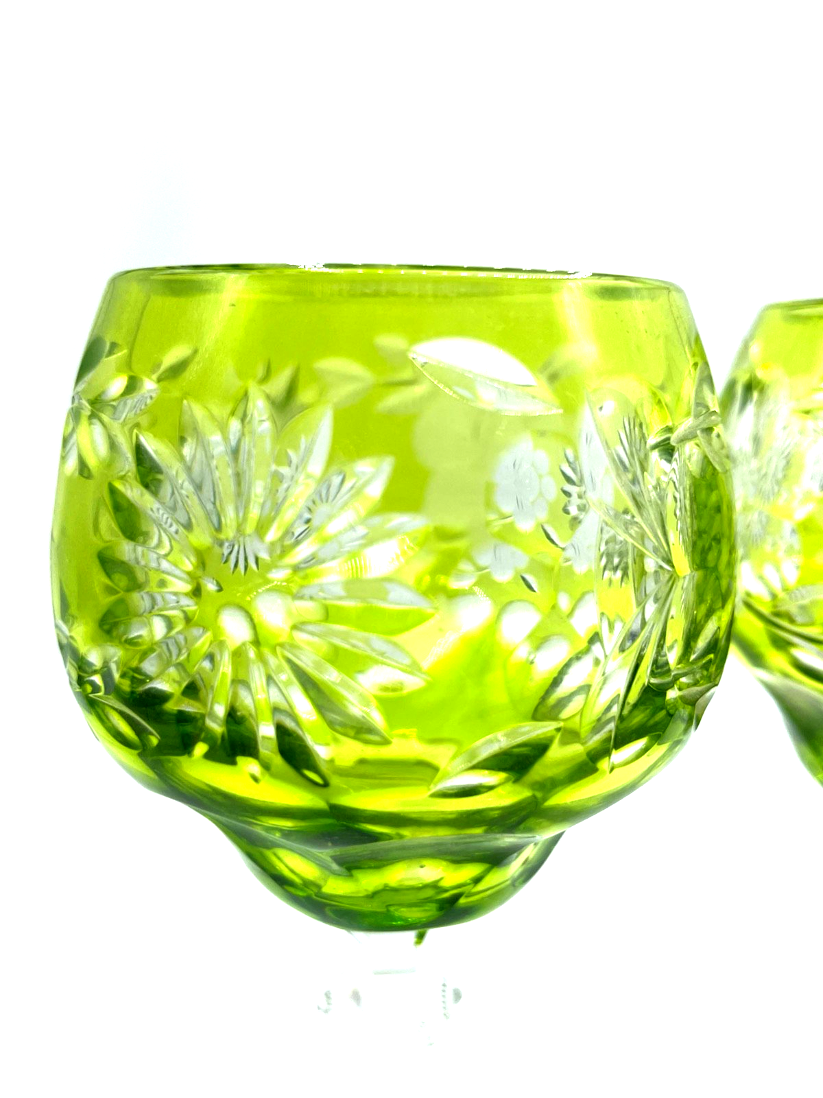 2 vintage Bleikristall Weingläser Römer Handschliff floral Dekor grün H 21 cm2