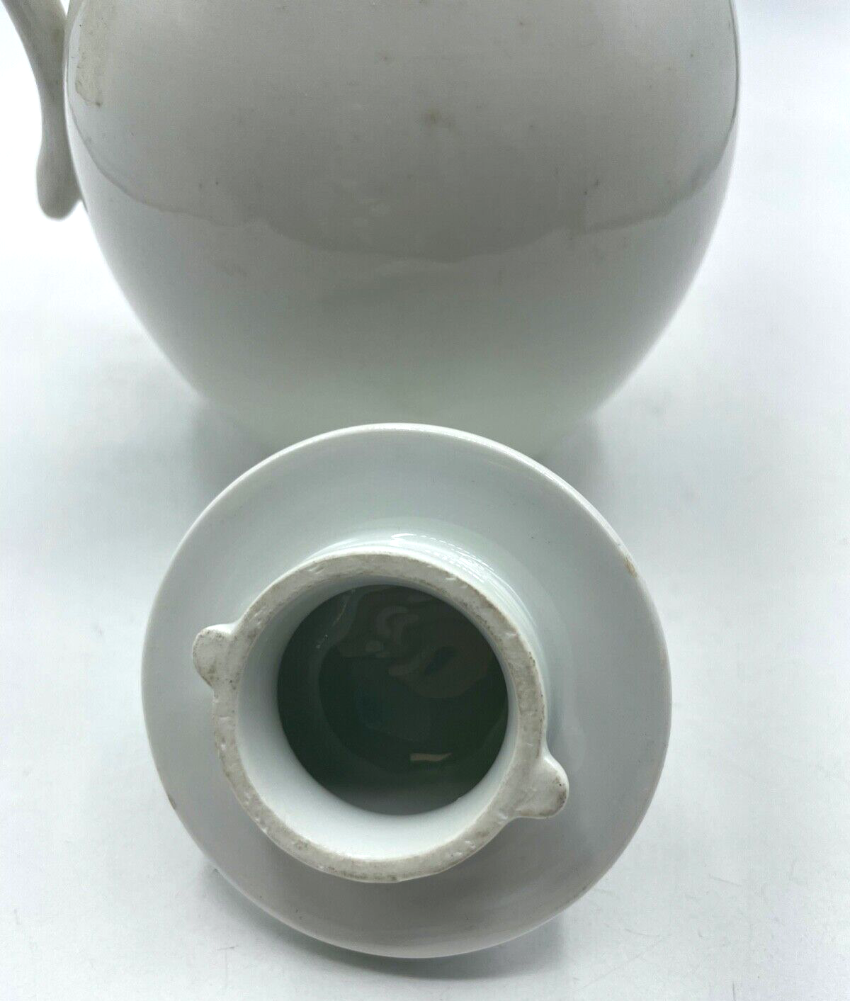 Attraktive alte Meissen Porzellan Kaffeekanne weiß 3 Striche Schwertermarke4