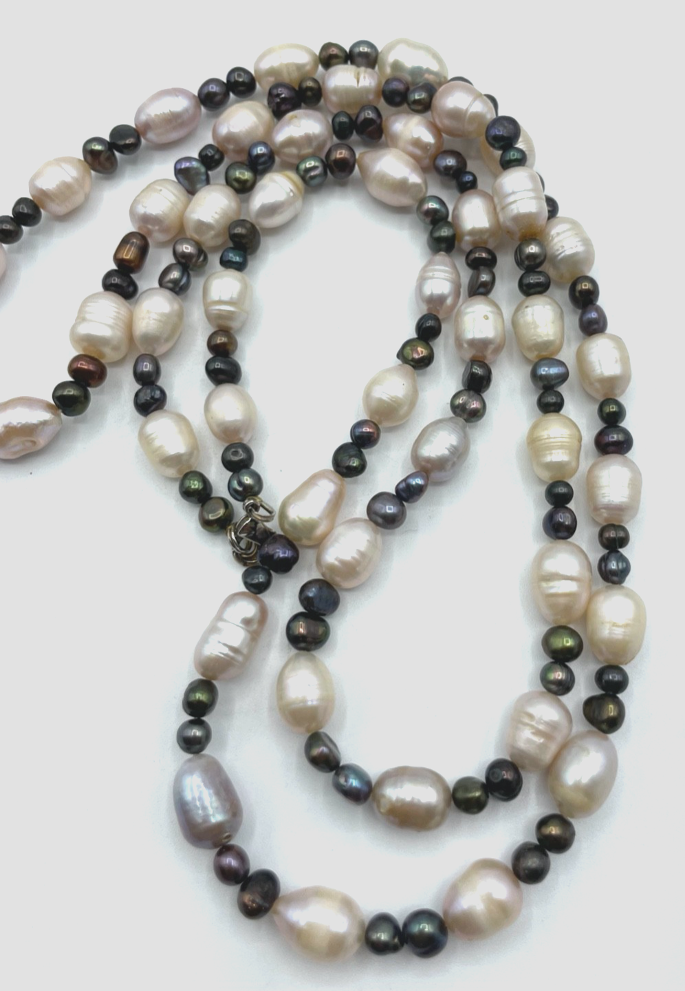 105 cm lange stattliche SWZ Perlenkette mehrfarbig B ca. 10 mm top gepflegt4