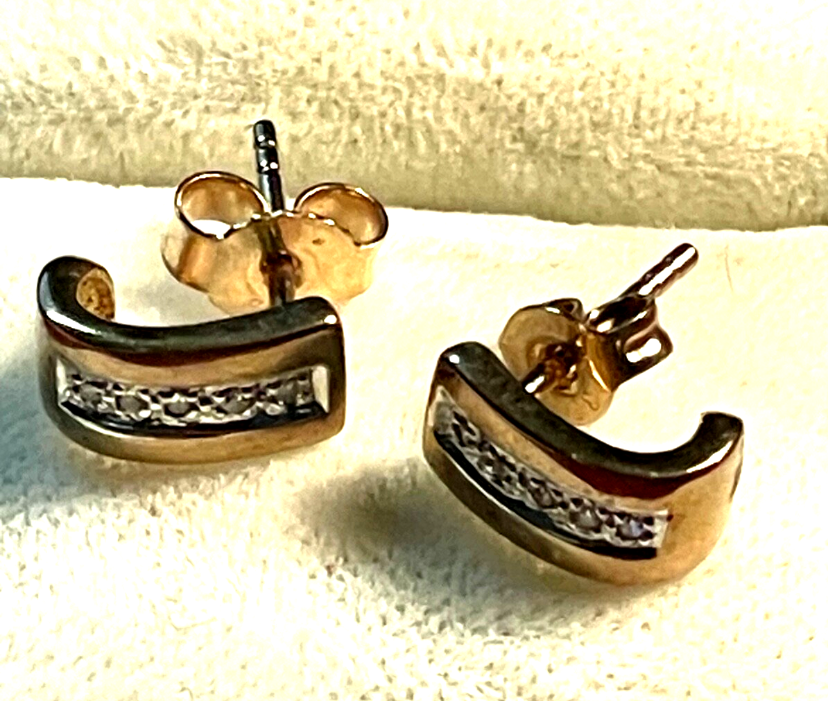Moderne 333 Gold 8 K Ohrstecker klassisch 10x Diamant klein aber fein gepflegt2