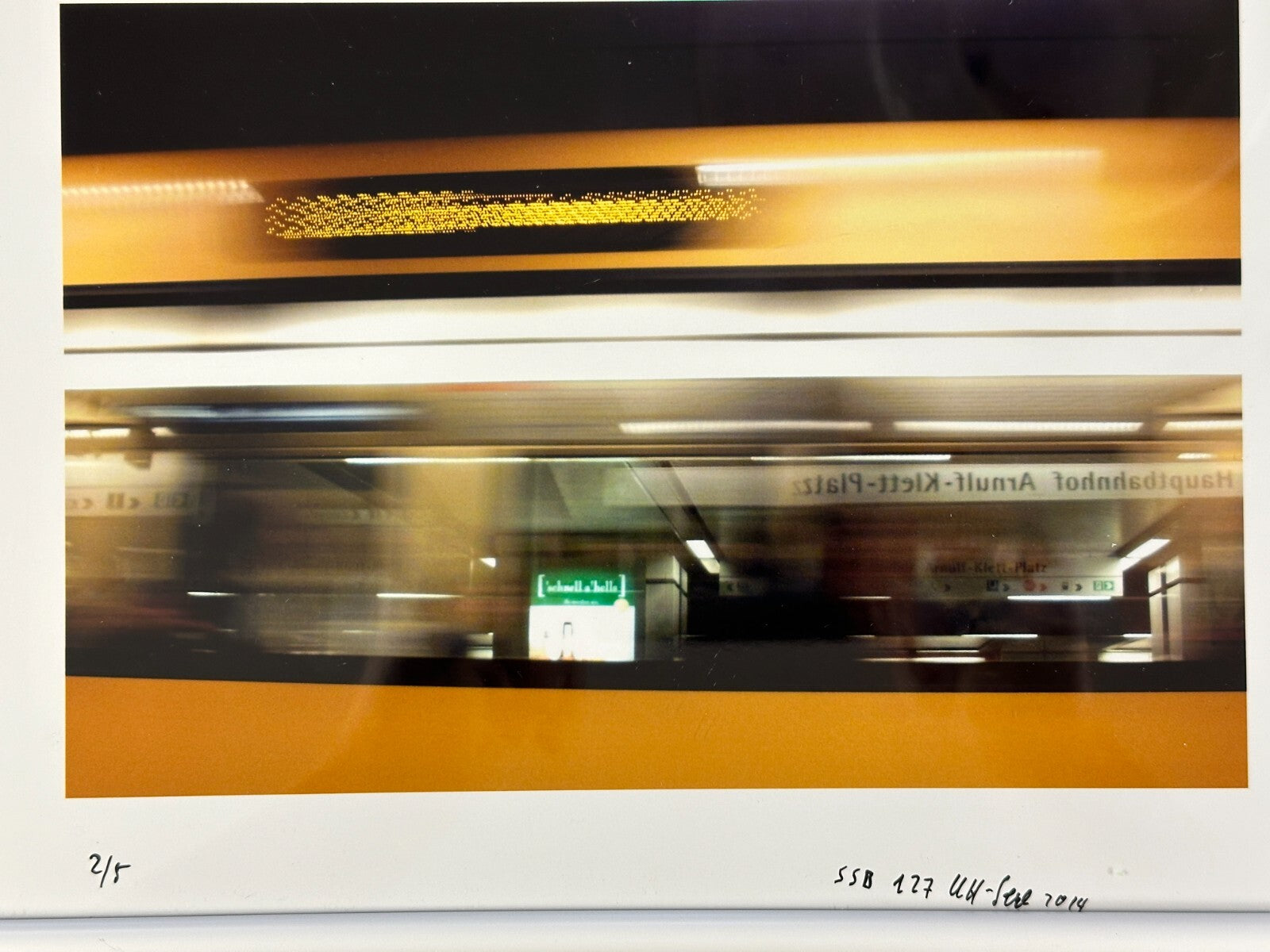 Uwe H. Seyl - C-Print - Arnulf-Klett-Platz Hauptbahnhof - 'SSB 127' - Stuttgart1