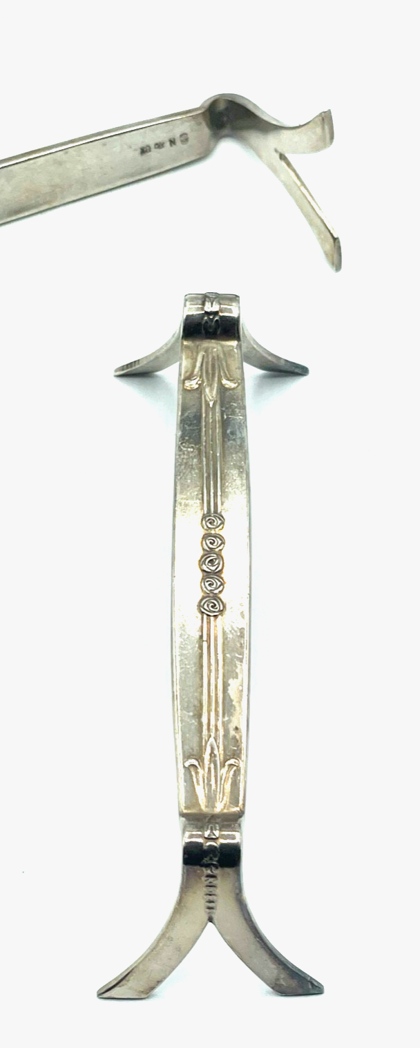 6 Stück versilberte WMF Messerbänkchen Jugendstil Straussenmarke Rosen Dekor0